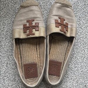 Tory Burch Weston Tan Gold Espadrilles Sz 7